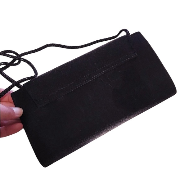 LA REGALE Vintage Black Nylon Clutch Handbag EUC - Picture 3 of 8